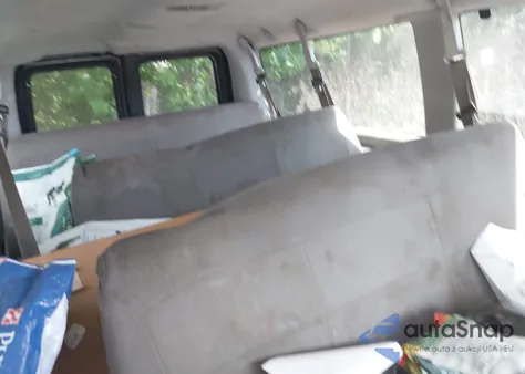 2007 Ford E-350 Super Duty Xl/Xlt из США, поврежденный, VIN 1FBNE31L47DA67614